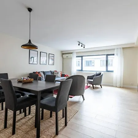 Brand New Modern Prime 2bd1bath Cozy Home! #244 Apartament