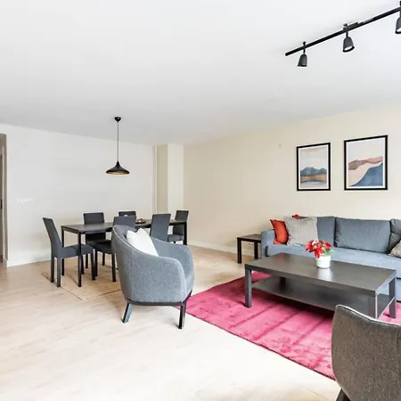 Brand New Modern Prime 2bd1bath Cozy Home! #244 아파트