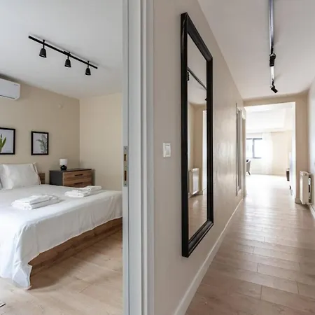 아파트 Brand New Modern Prime 2bd1bath Cozy Home! #244 이스탄불